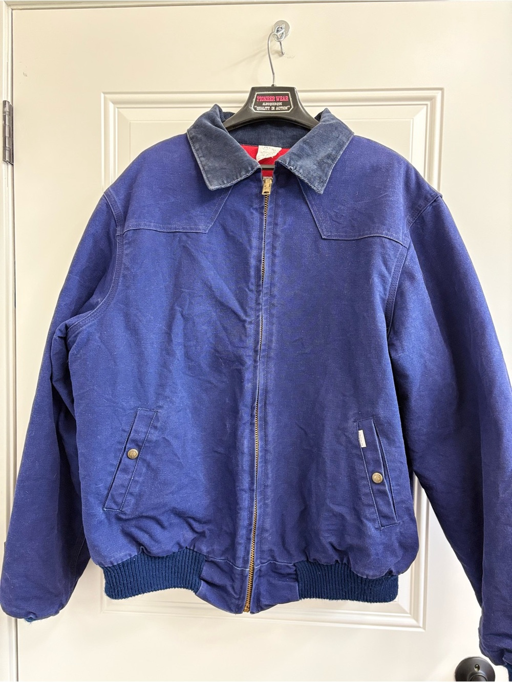 Vintage 90’s Men's Carhartt JQ172 Navy Blue Zip Workwear Jacket Western Detroit